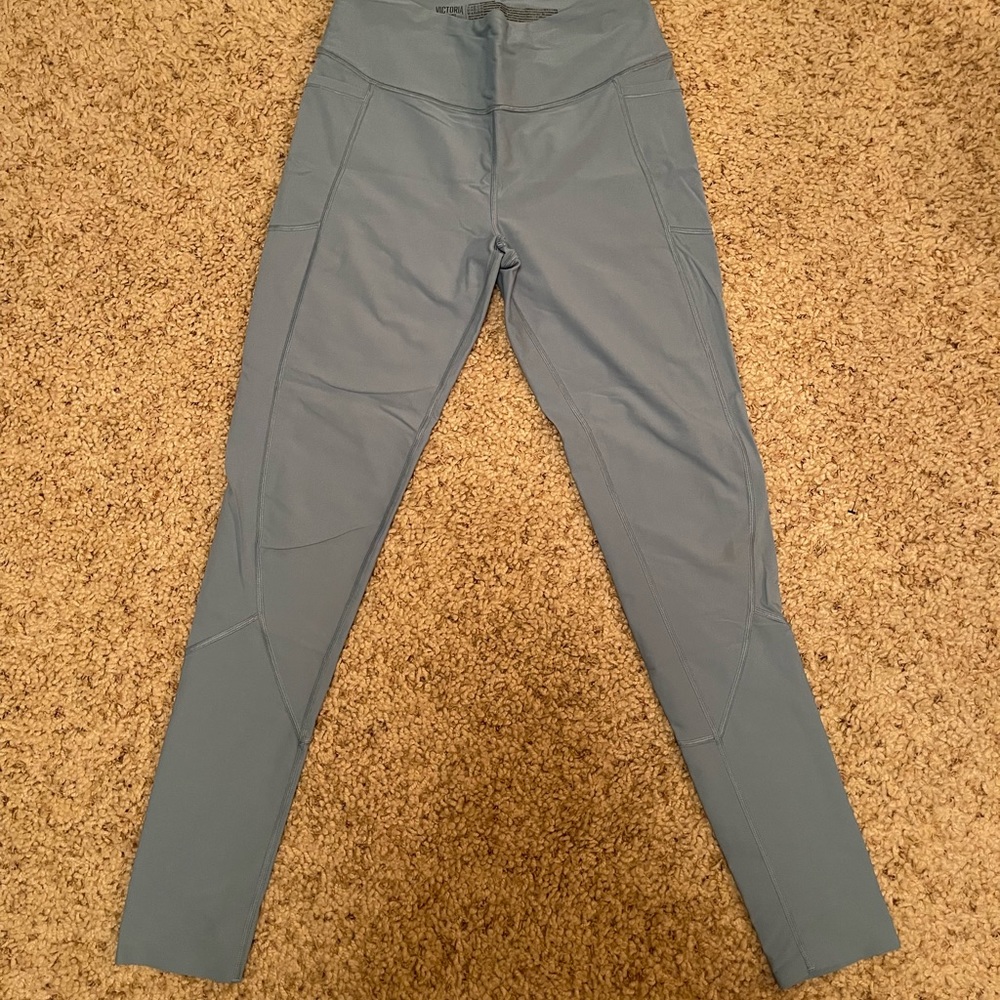 Victoria Secret Total Knockout Leggings